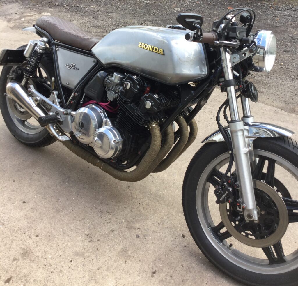 cb750